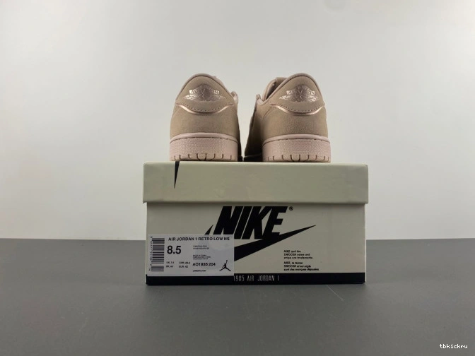 Reps TBkick Particle Retro Beige Low 1 NS AO1935-204 Jordan 0805